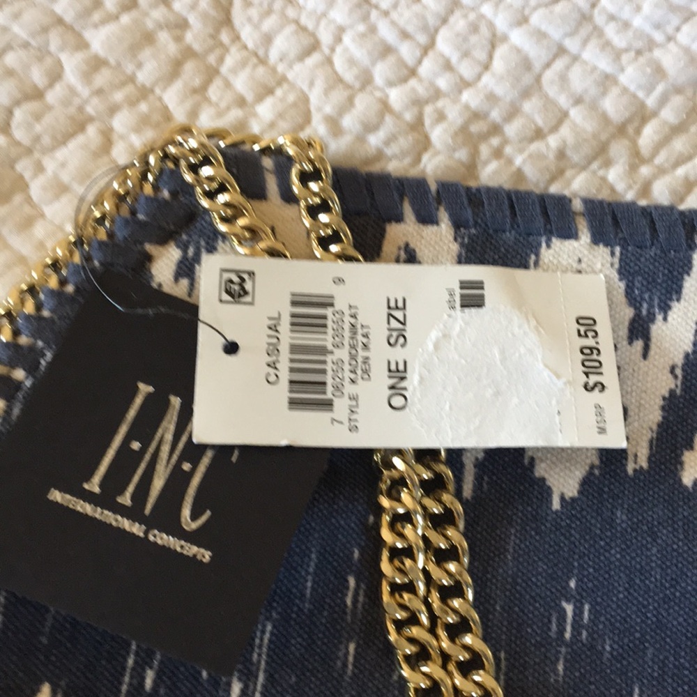 Purse - Picture 3 of 5